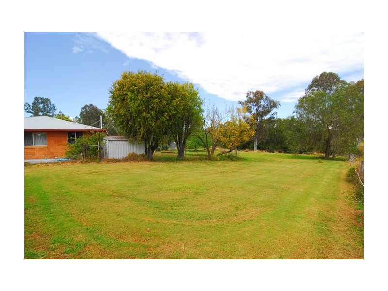 16-26 Beryl Parade, North Maclean QLD 4280