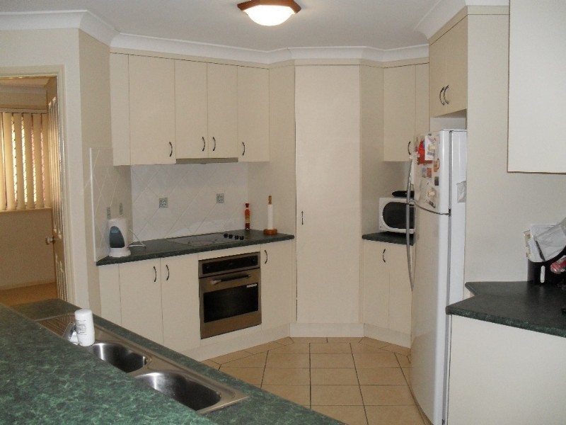 25 Williams Way, Calamvale QLD 4116