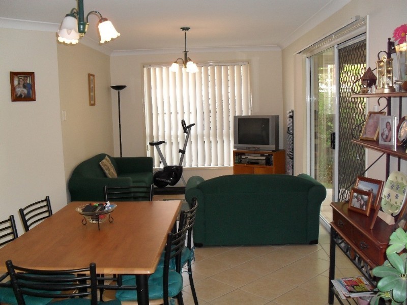 25 Williams Way, Calamvale QLD 4116