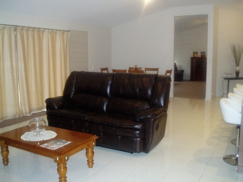 4-6 Creekside Crescent, Jimboomba QLD 4280