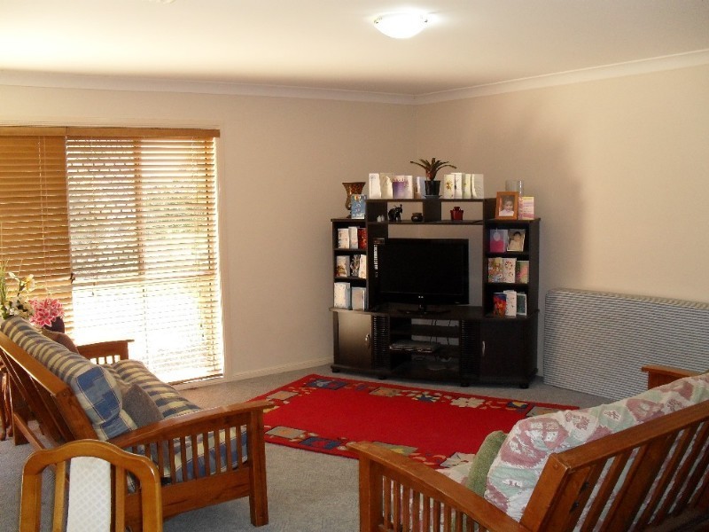 351-353 Equestrian Drive, New Beith QLD 4124