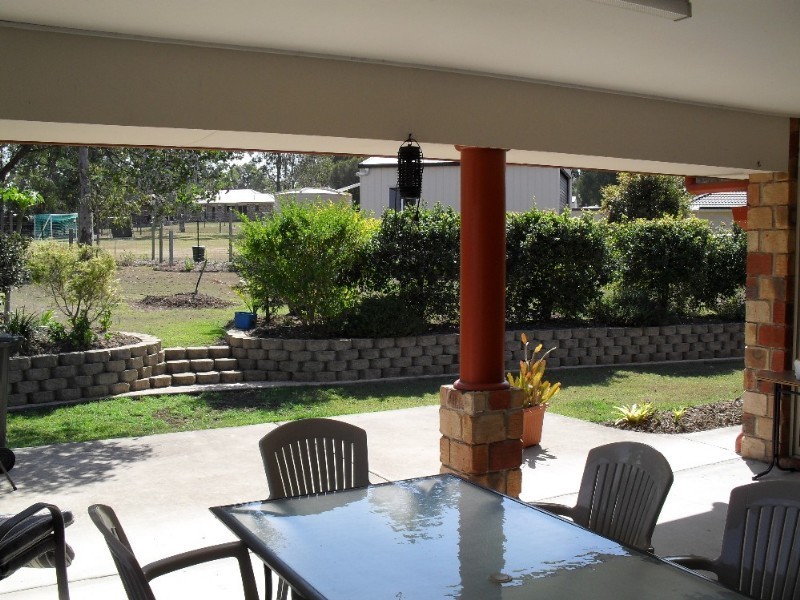 351-353 Equestrian Drive, New Beith QLD 4124