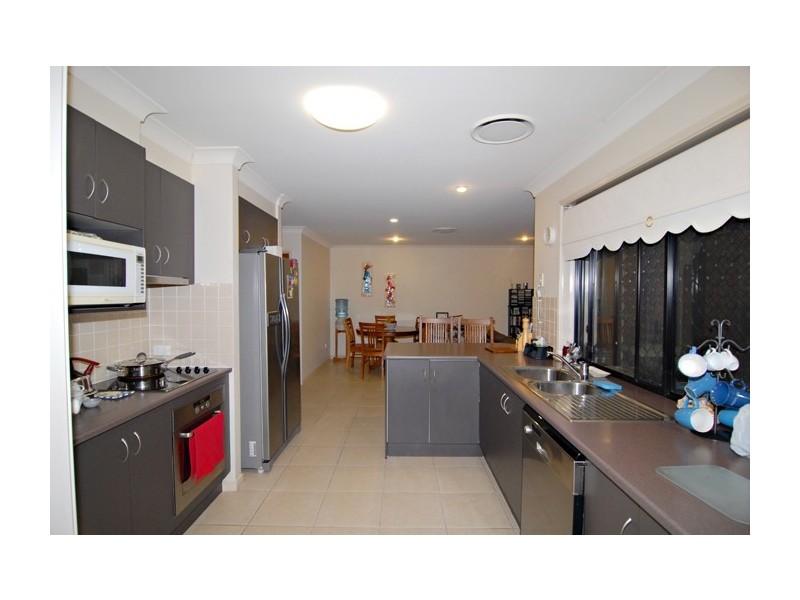Parkinson QLD 4115