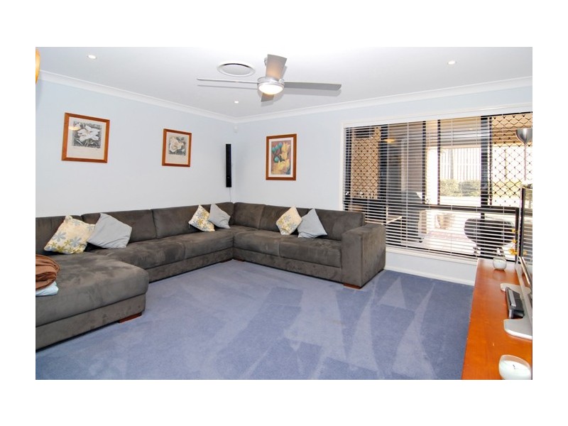 39 Paperbark Crescent, Heathwood QLD 4110