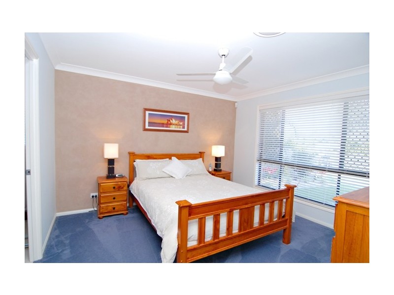 39 Paperbark Crescent, Heathwood QLD 4110