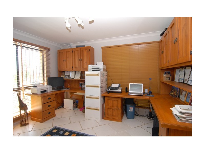 39 Corsloot Street, Regents Park QLD 4118