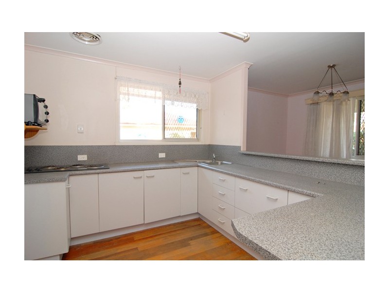 13 Dawson Street, Woodridge QLD 4114