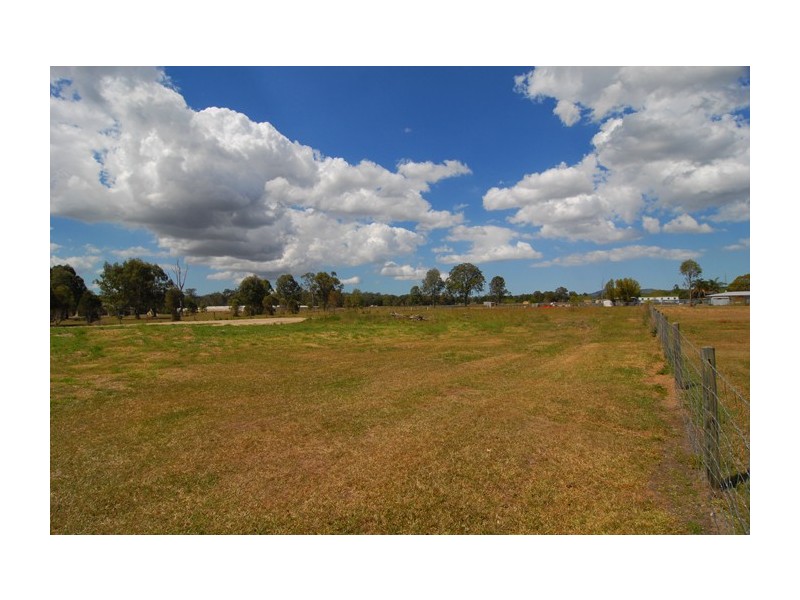 92 Warner Road, Chambers Flat QLD 4133