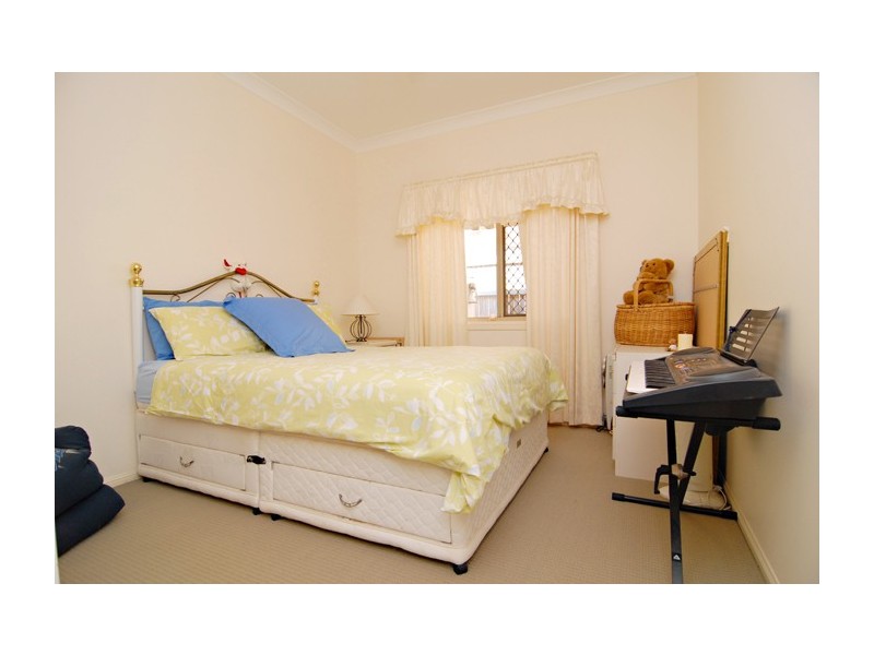 4 Diamondy Close, Forest Lake QLD 4078