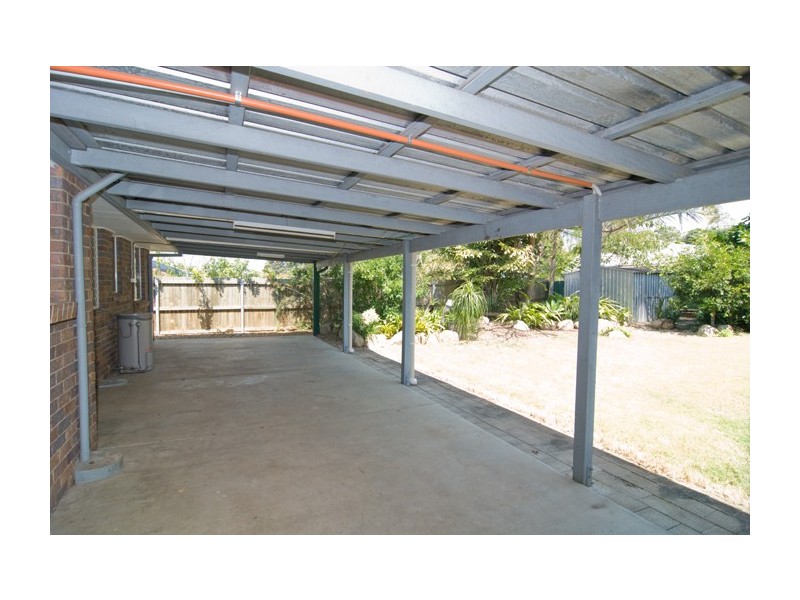 8 Timperley Court, Marsden QLD 4132