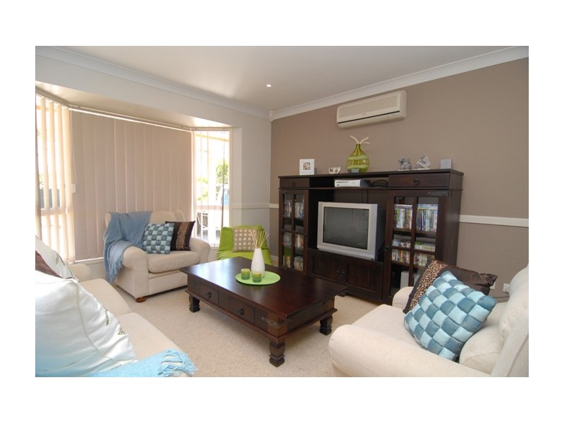 32 Highbury Drive, Crestmead QLD 4132