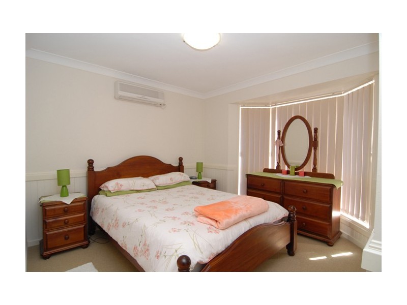 32 Highbury Drive, Crestmead QLD 4132