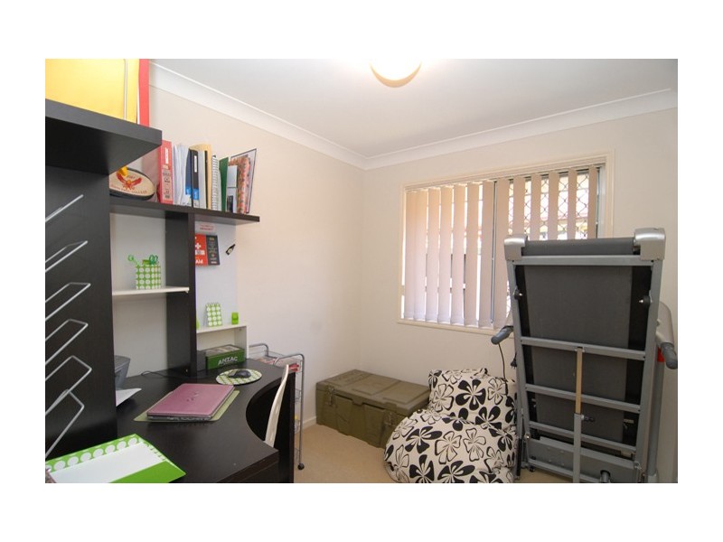 32 Highbury Drive, Crestmead QLD 4132