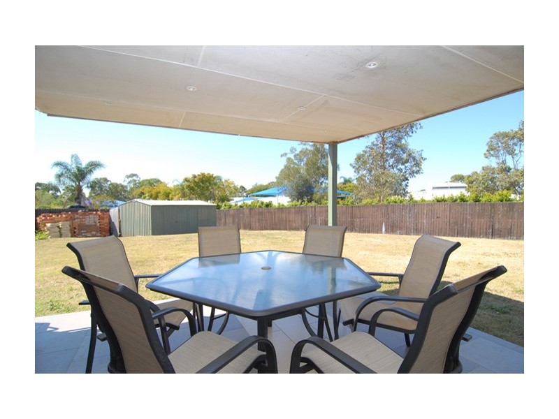 32 Highbury Drive, Crestmead QLD 4132