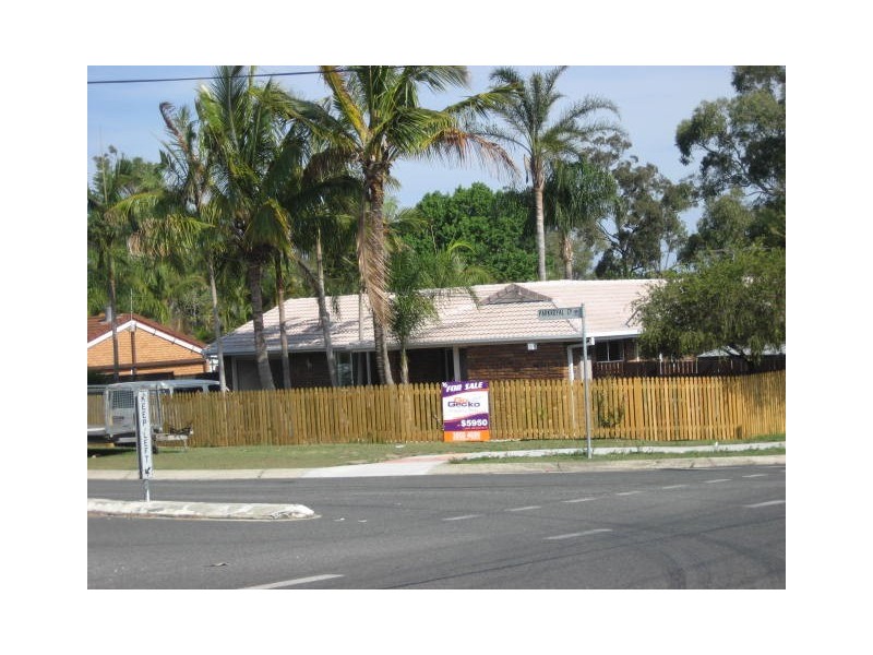 104 Parkroyal Crescent, Regents Park QLD 4118