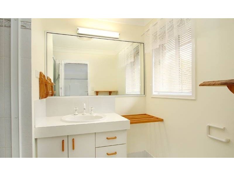 104 Parkroyal Crescent, Regents Park QLD 4118