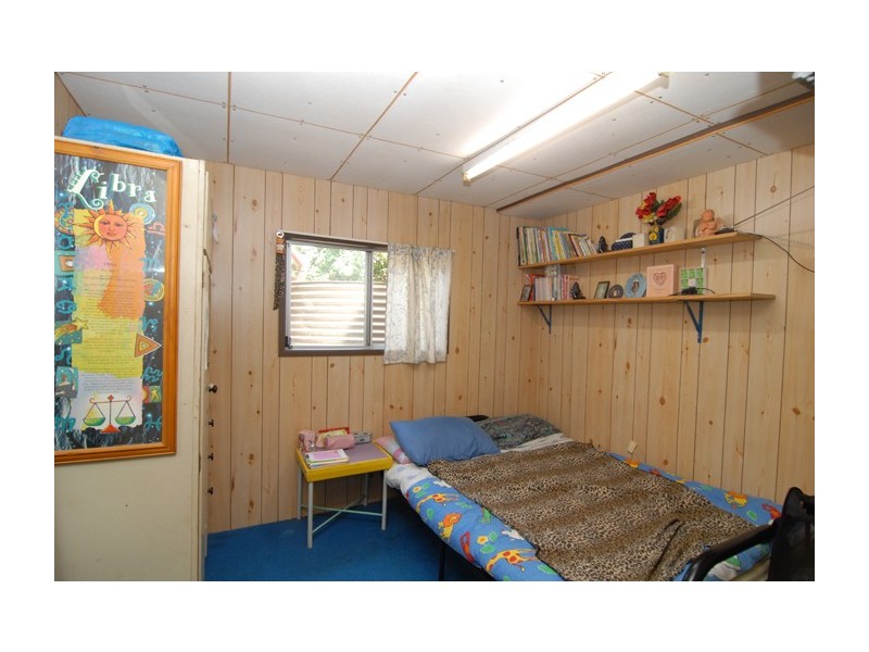 4 Montrose Avenue, Bethania QLD 4205