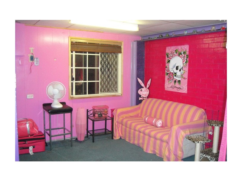 4 Montrose Avenue, Bethania QLD 4205