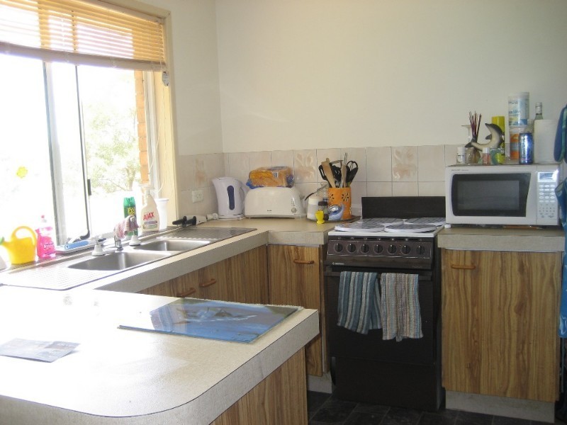 69 Radiata Court, Hillcrest QLD 4118