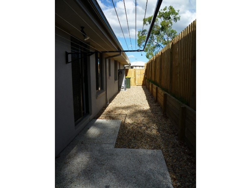 11 Juniper Street, Heathwood QLD 4110