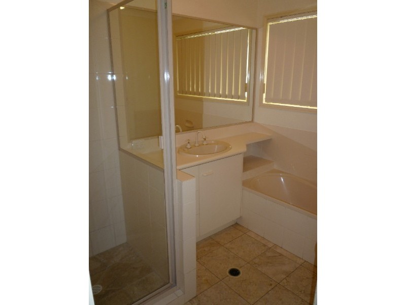 26 Wivenhoe Circuit, Forest Lake QLD 4078