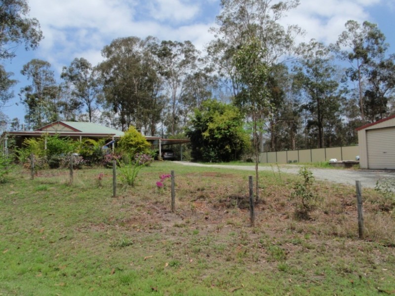 23 Oakleigh Court, Woodhill QLD 4285
