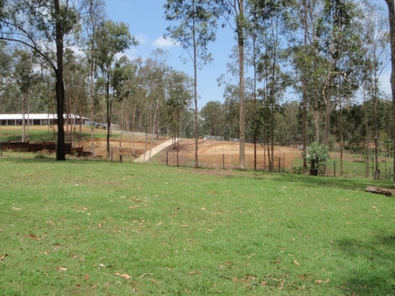 23 Oakleigh Court, Woodhill QLD 4285