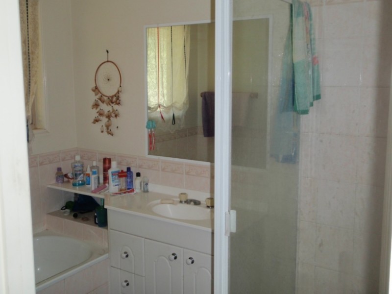 23 Oakleigh Court, Woodhill QLD 4285