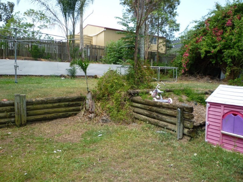 33 Strathallen Drive, Boronia Heights QLD 4124