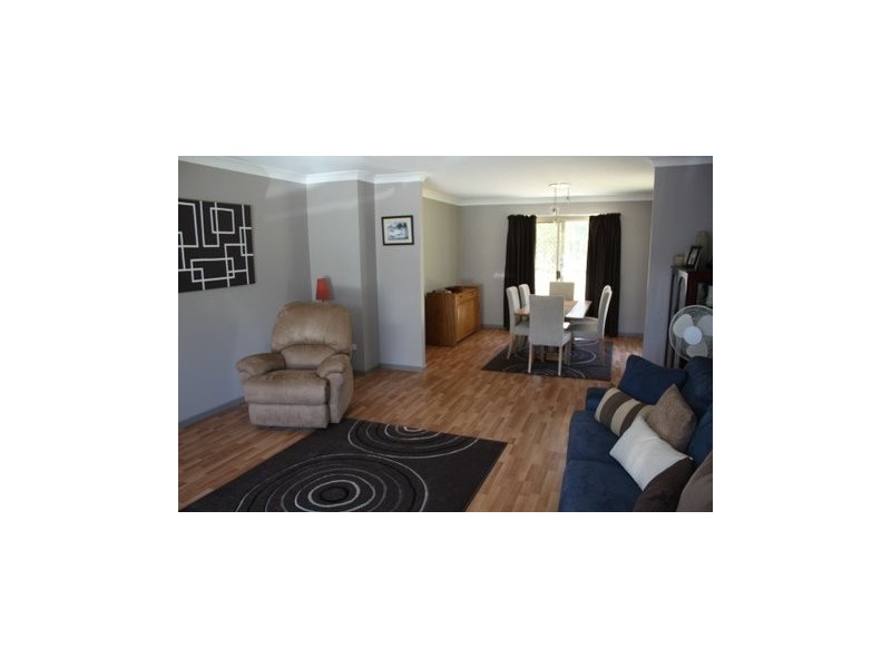 40 Sarah Court, Logan Village QLD 4207