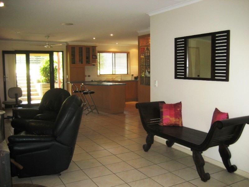 74 Vista Road, South Maclean QLD 4280