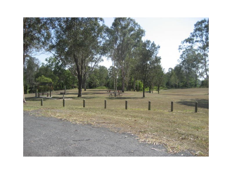74 Vista Road, South Maclean QLD 4280