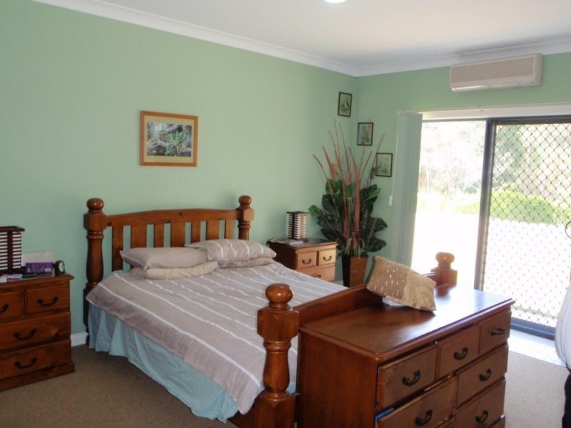 68 Spinebill Drive, Greenbank QLD 4124
