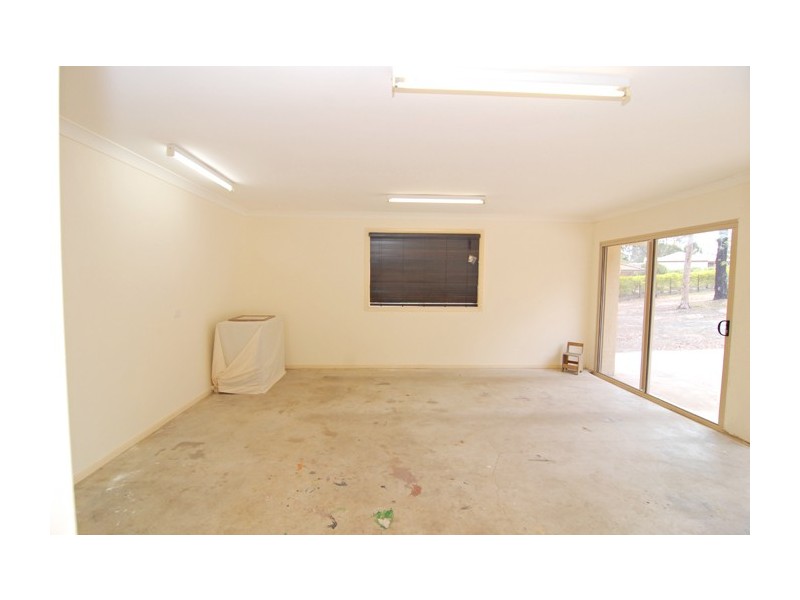 9 Potaroo Ct, Greenbank QLD 4124