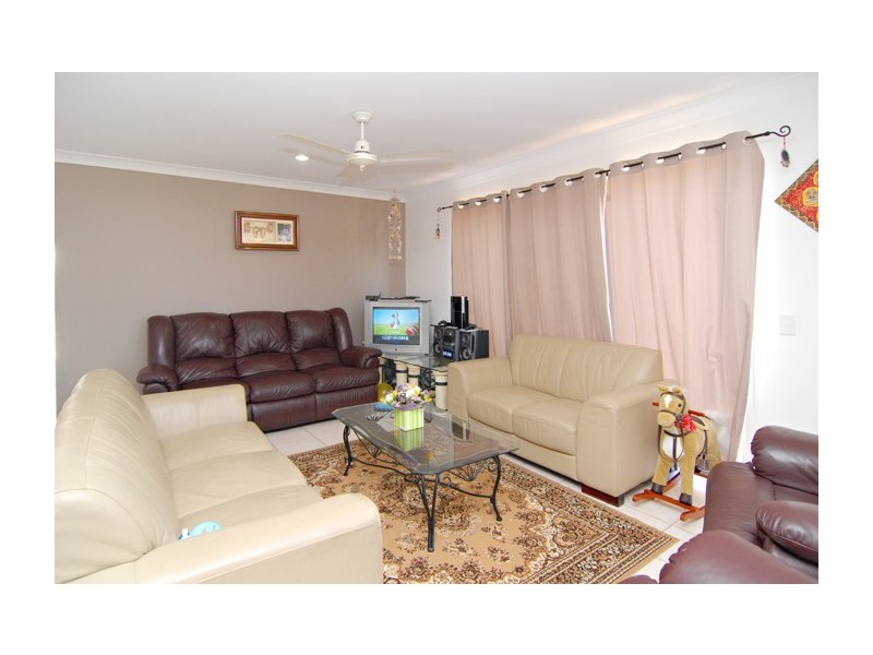 17 Tennessee Way, Berrinba QLD 4117