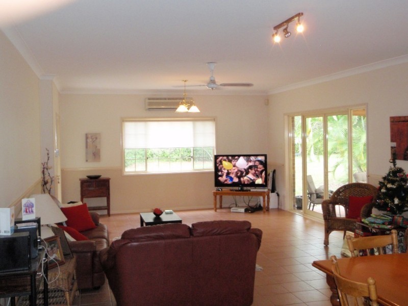42 Boulia Street, Greenbank QLD 4124