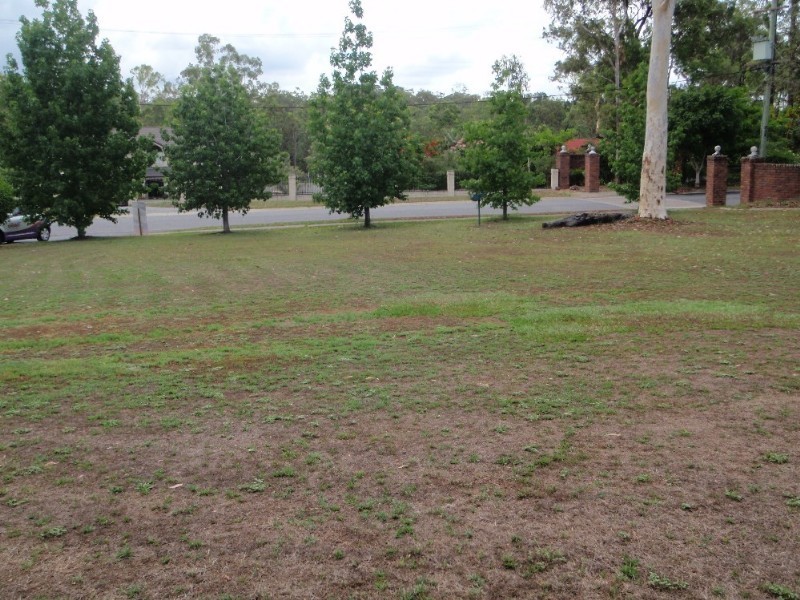 42 Boulia Street, Greenbank QLD 4124