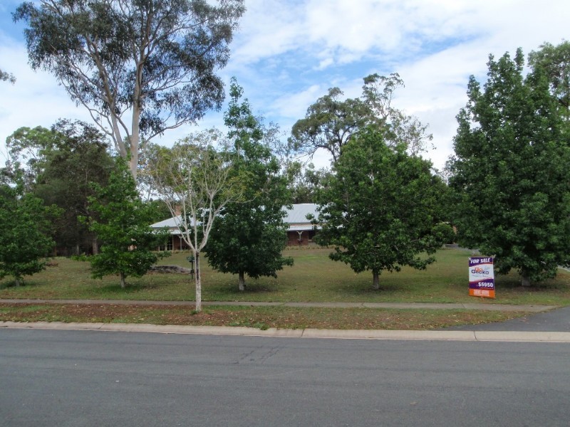 42 Boulia Street, Greenbank QLD 4124