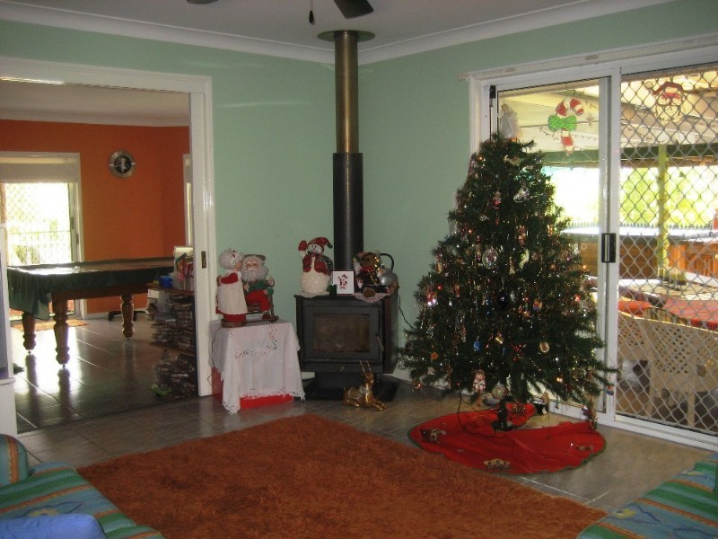 10 Acorus Court, Regents Park QLD 4118