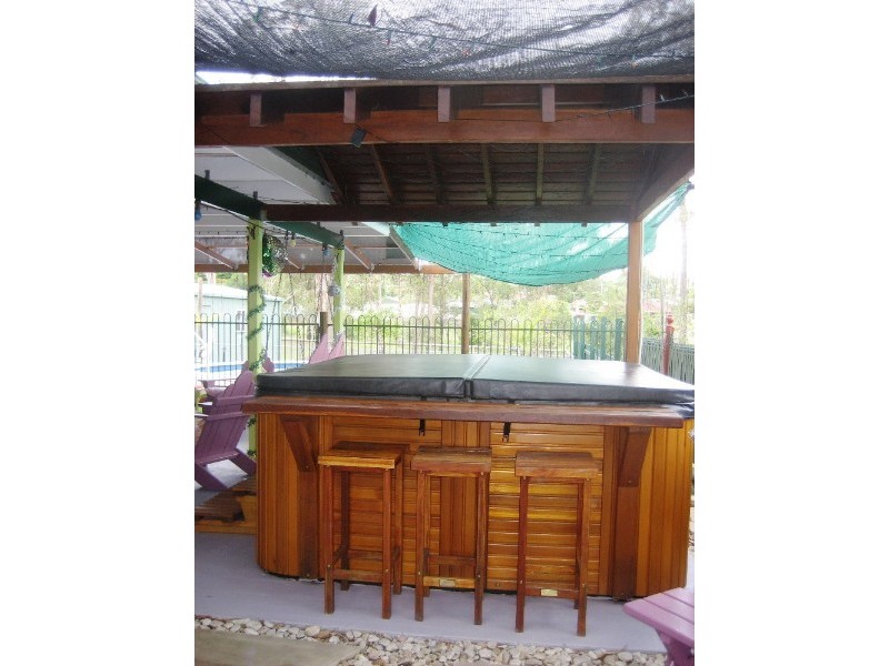 10 Acorus Court, Regents Park QLD 4118