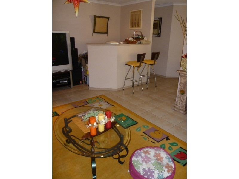92 Daintree Drive, Parkinson QLD 4115