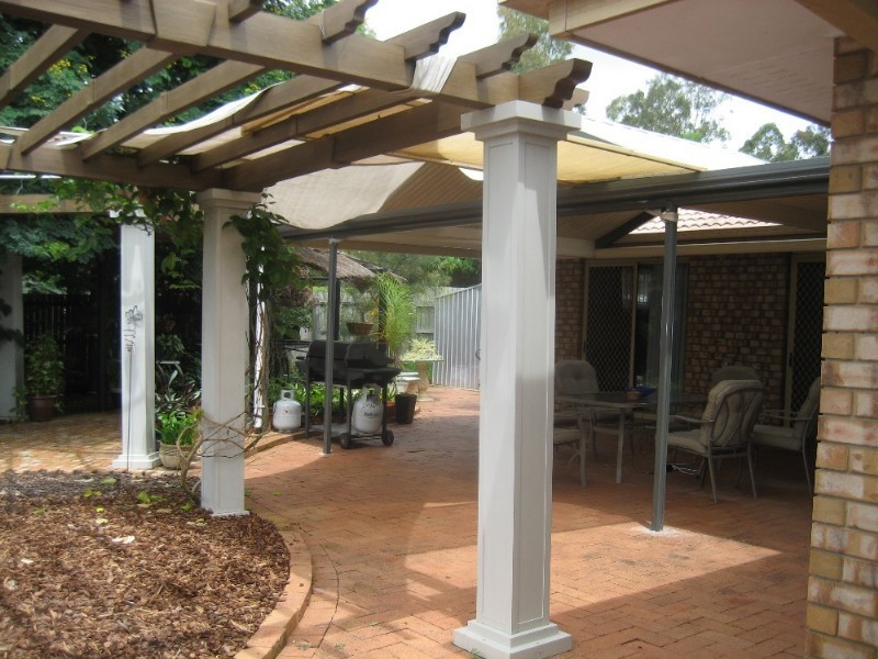 117 Castile Crescent, Edens Landing QLD 4207