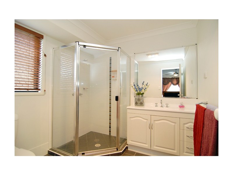 61 Alvine Drive, Eagleby QLD 4207