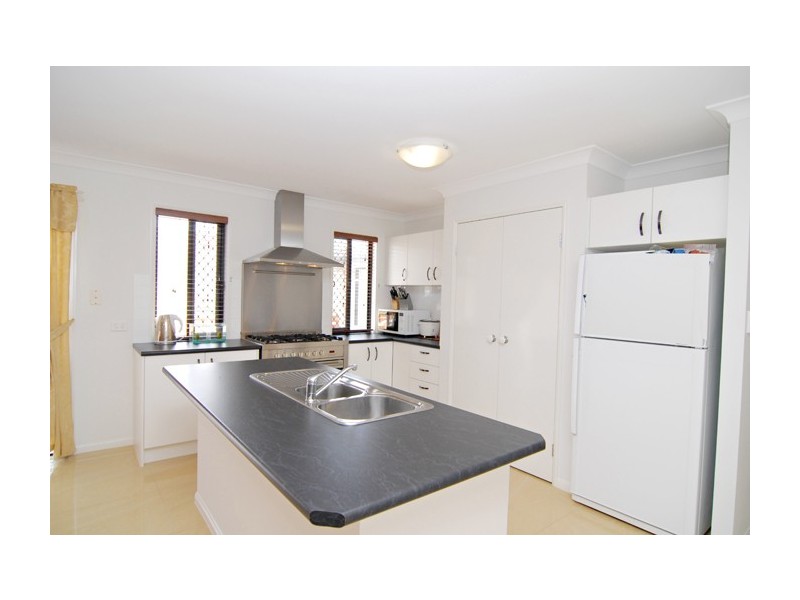 61 Alvine Drive, Eagleby QLD 4207