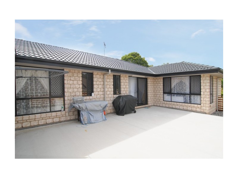 61 Alvine Drive, Eagleby QLD 4207