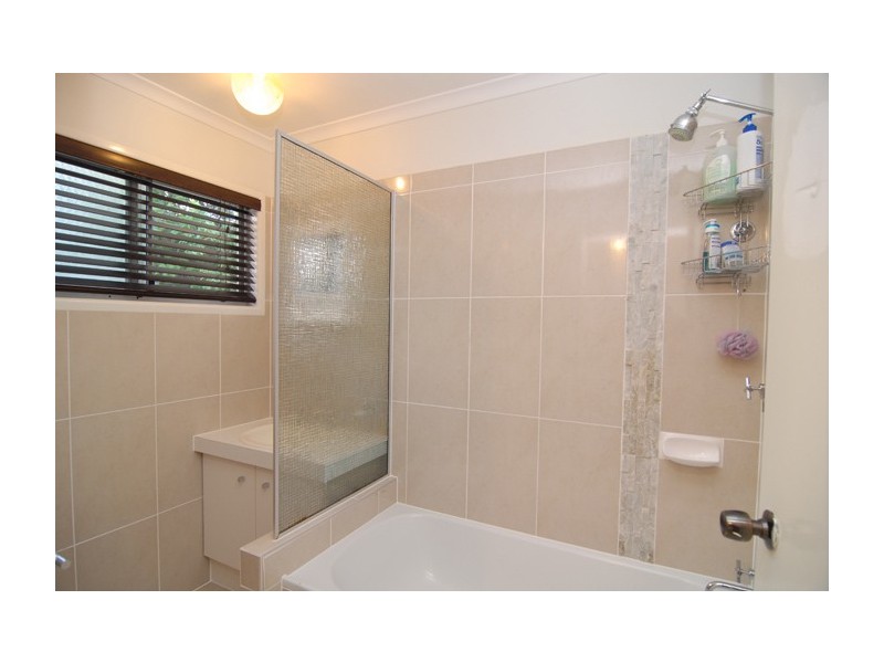 16 Michael Street, Slacks Creek QLD 4127