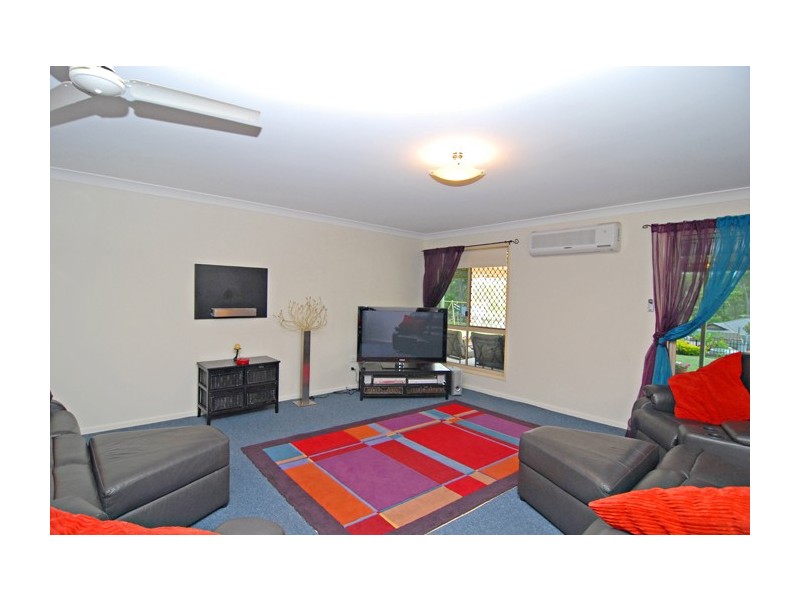 1 Grapple Close, New Beith QLD 4124