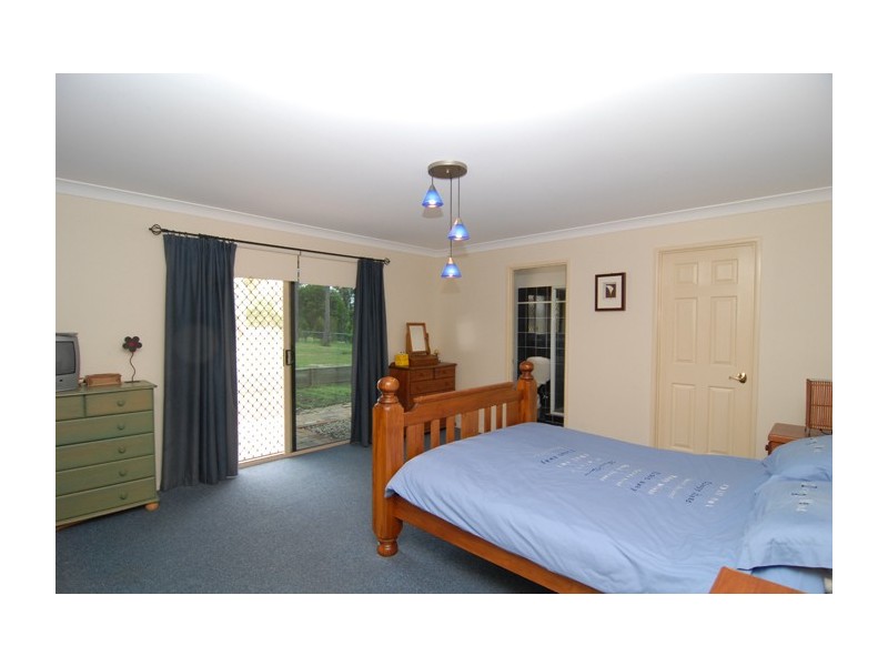 1 Grapple Close, New Beith QLD 4124