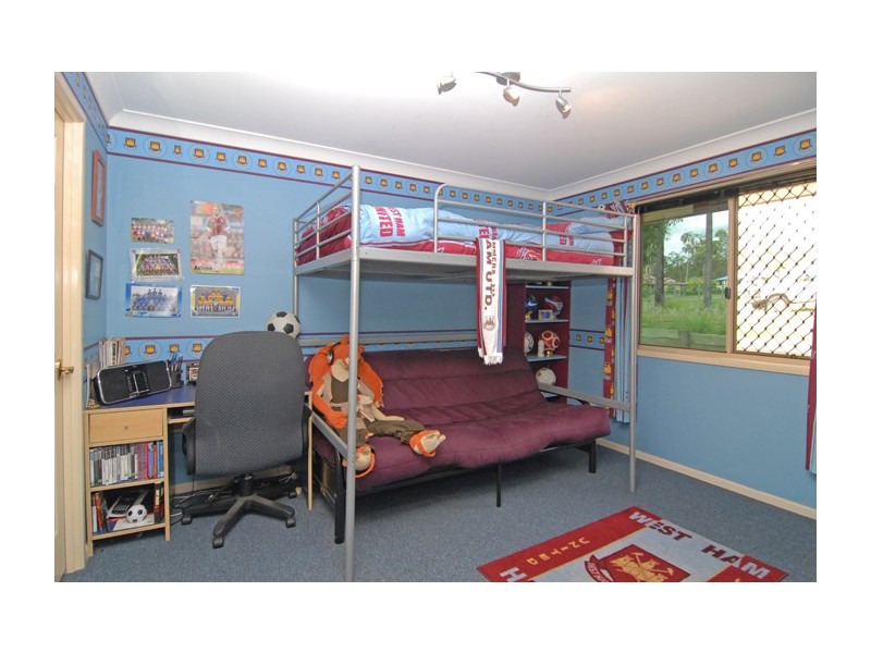 1 Grapple Close, New Beith QLD 4124