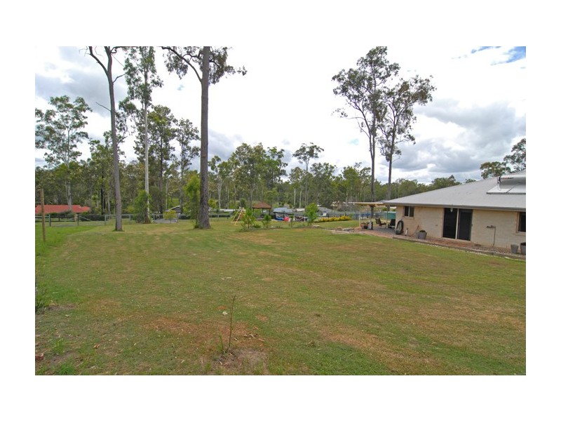 1 Grapple Close, New Beith QLD 4124